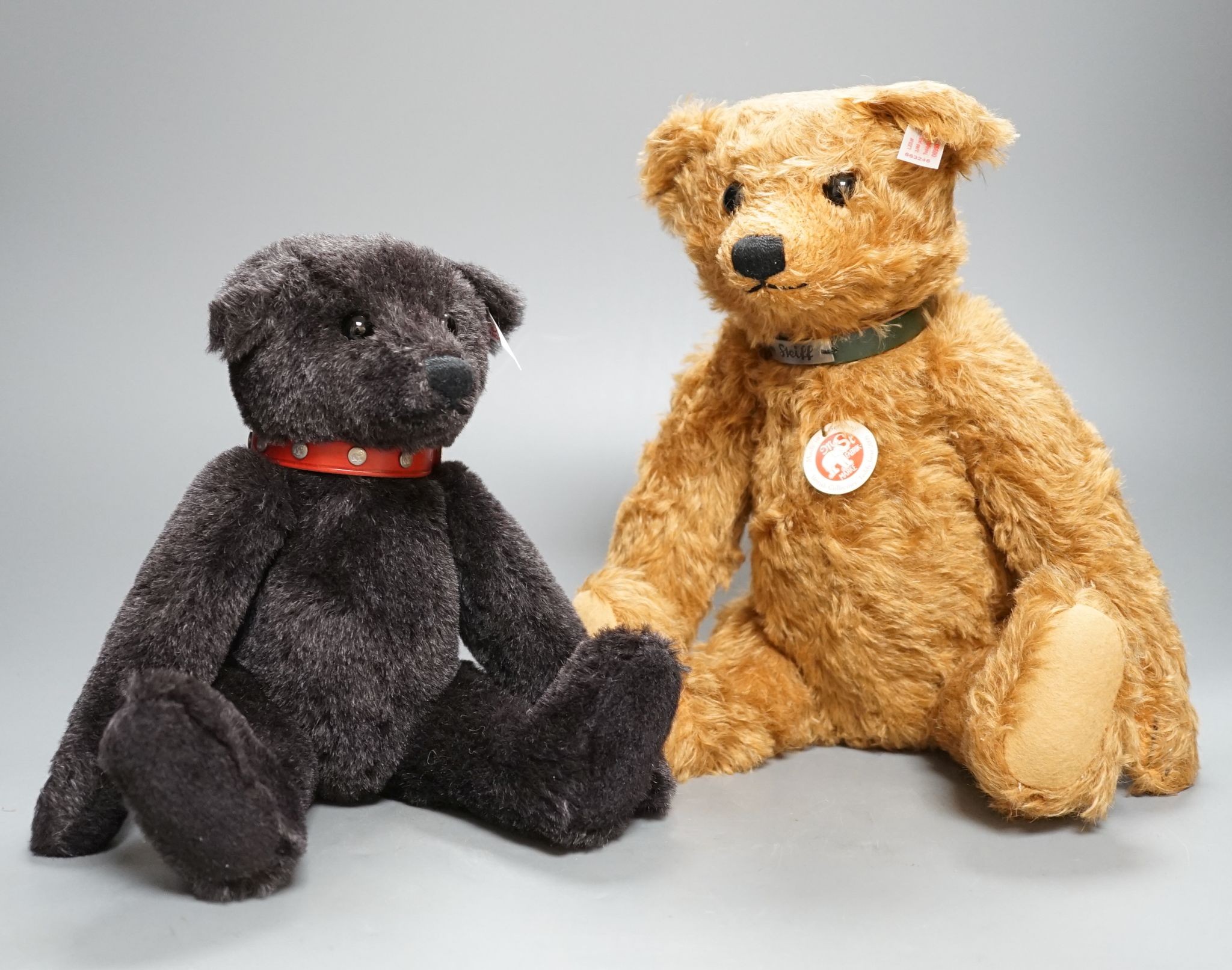 Steiff British Collections 2009 Reddish Brown 16